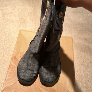 Gently used Uggs